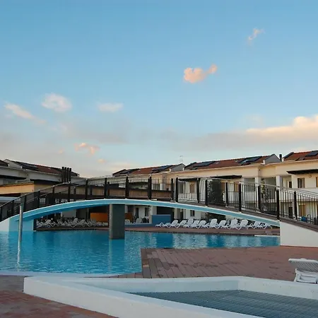 Apartment Modern Flat With Big Swimming Pool And Balcony Bibione